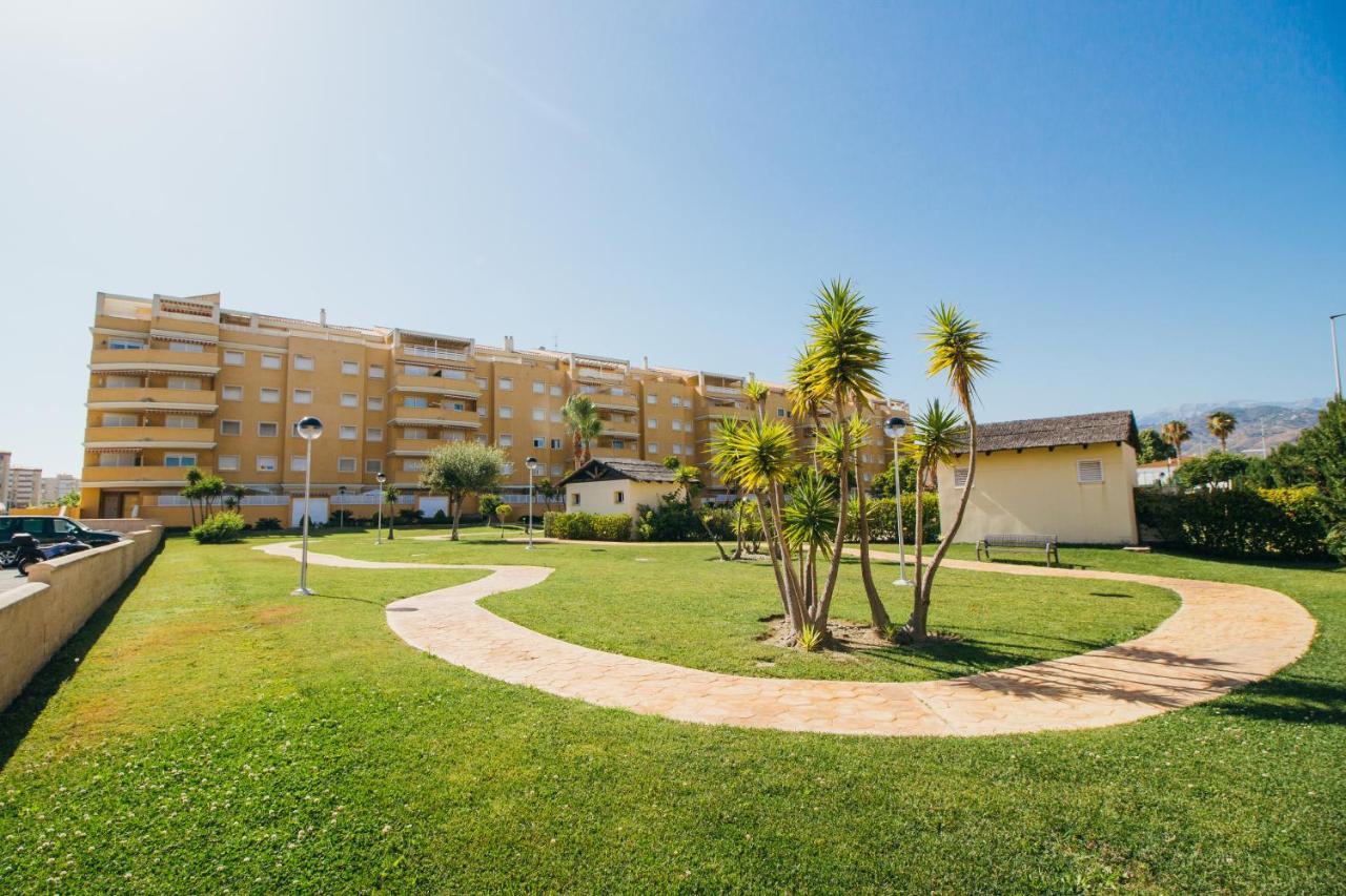 Espectacular Residencial En 2A Linea Piscina Tenis Algarrobo Costa Bagian luar foto
