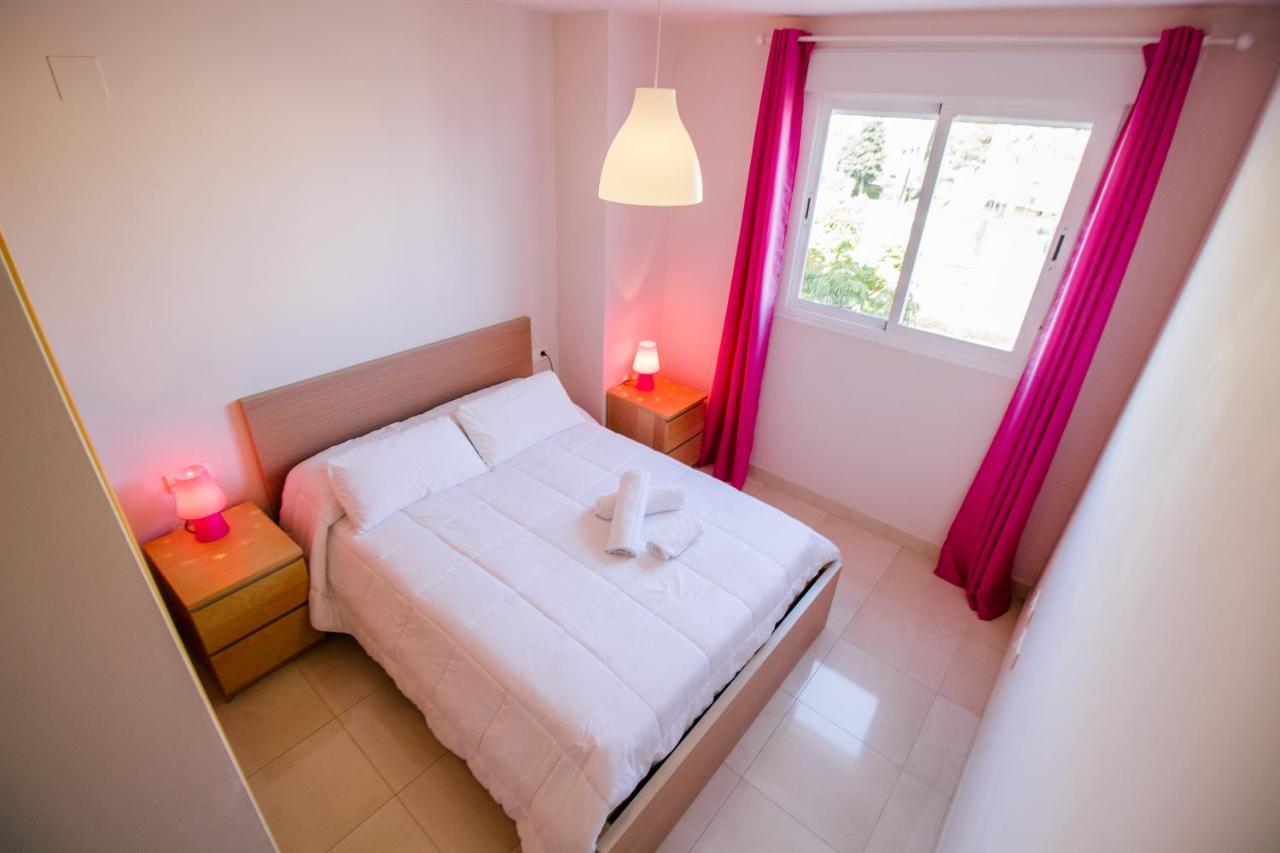 Espectacular Residencial En 2A Linea Piscina Tenis Algarrobo Costa Bagian luar foto