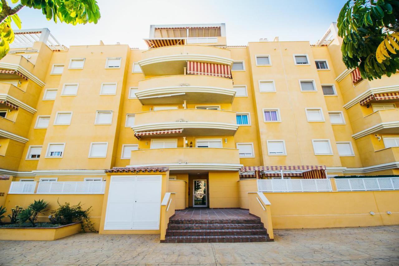 Espectacular Residencial En 2A Linea Piscina Tenis Algarrobo Costa Bagian luar foto