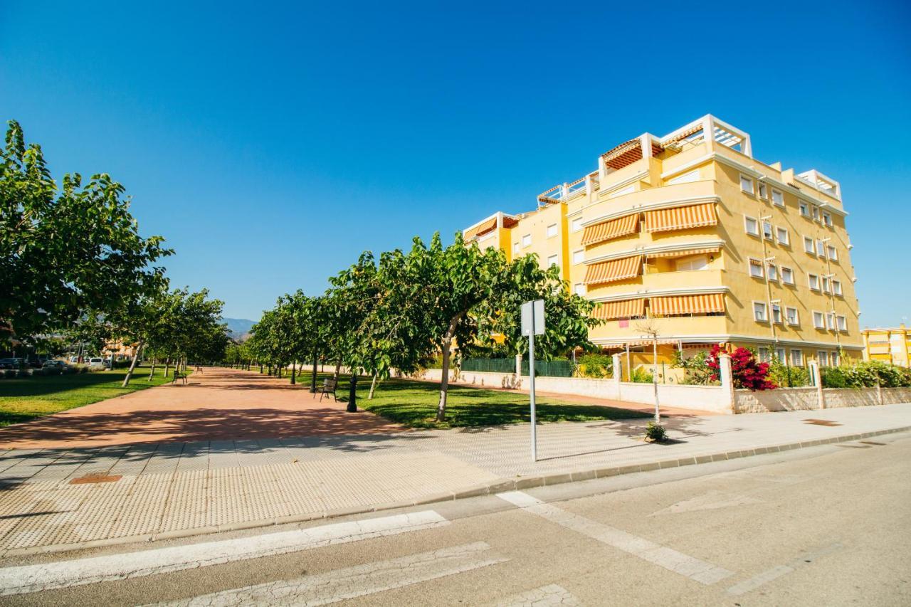 Espectacular Residencial En 2A Linea Piscina Tenis Algarrobo Costa Bagian luar foto