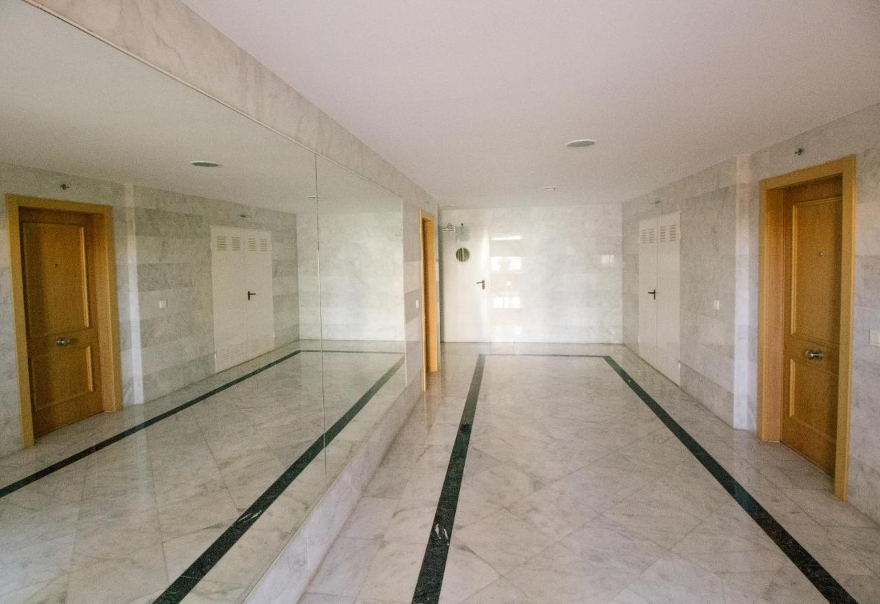 Espectacular Residencial En 2A Linea Piscina Tenis Algarrobo Costa Bagian luar foto